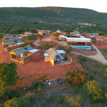 Okutala Etosha Lodge Outjo Exteriör bild